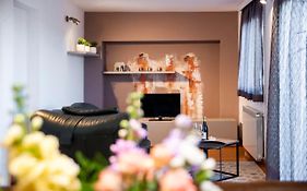 Cerin Apartment